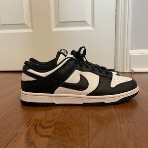 Nike Men’s Dunk Low Retro White Black Panda Size US 11
